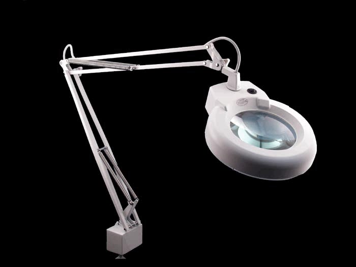 Magnifying Lamp